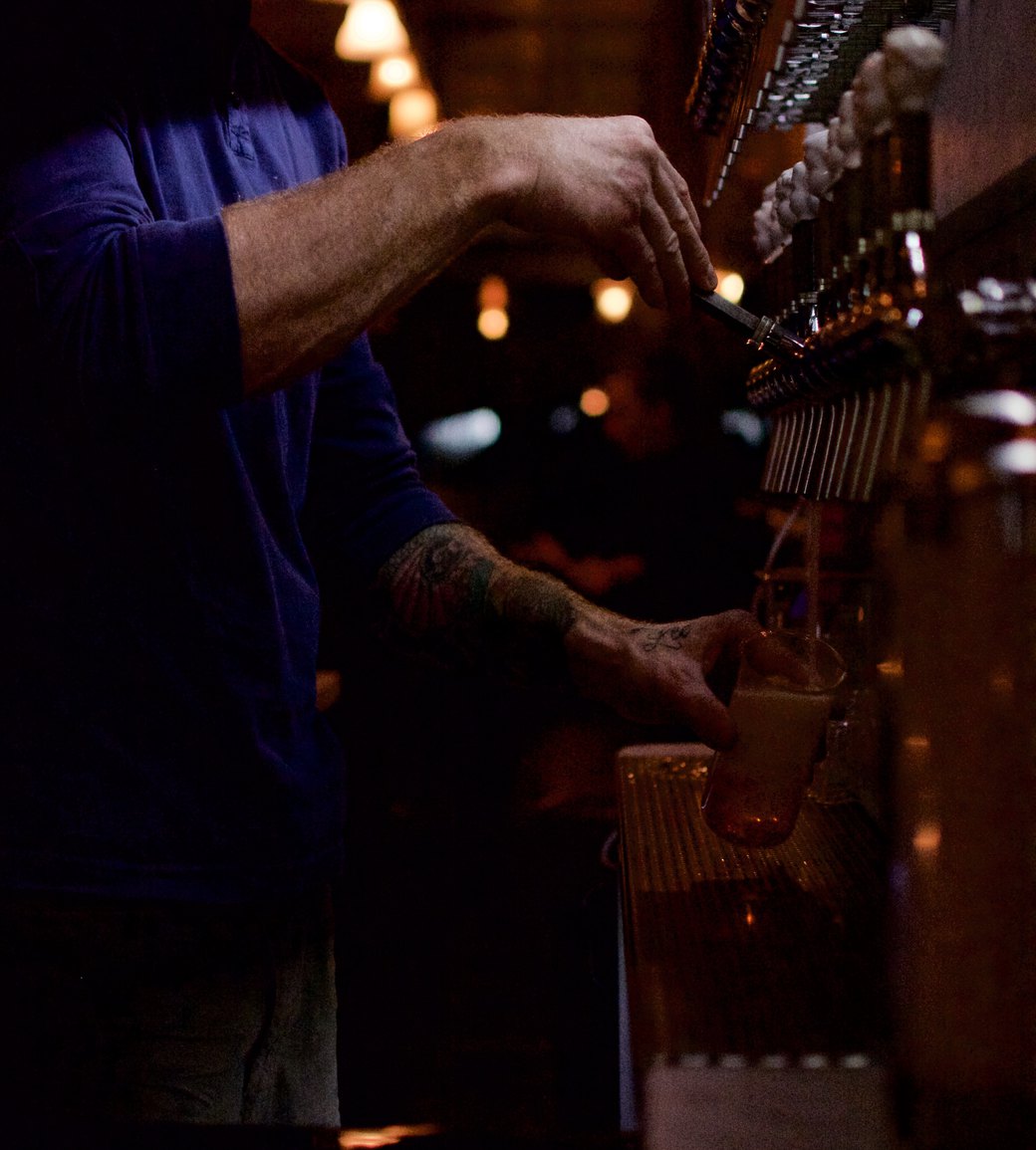 Yours Sincerely: Craft Cocktails at the Speed (and Price) of a Dive Bar
