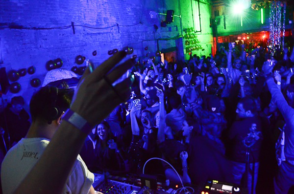 NYE with Mean Read, Nick Catchdubs and Onra (Photos)