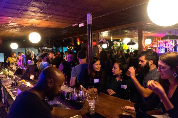 Techno Speed Dating: Where Nightlife Loving Singles Get To Mingle