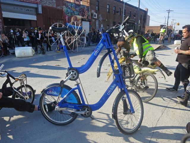 Double-Decker Citibike Was the Crowd’s Fave at 2014 Bike Kill in Bushwick [Photos]