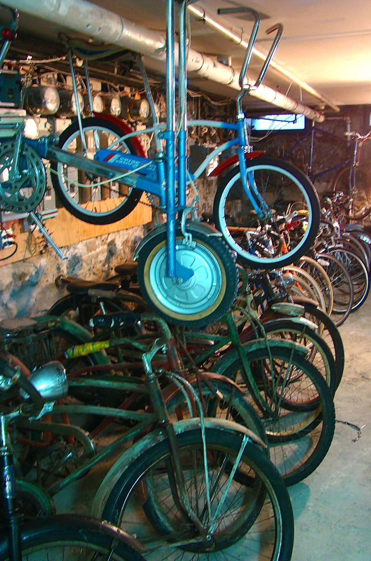 Vintage Bicycle Studio Opens in Bushwick Basement