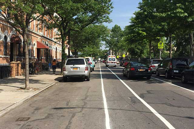 Check Out the Freshly Painted Bike Lane on Bushwick’s Irving Ave!