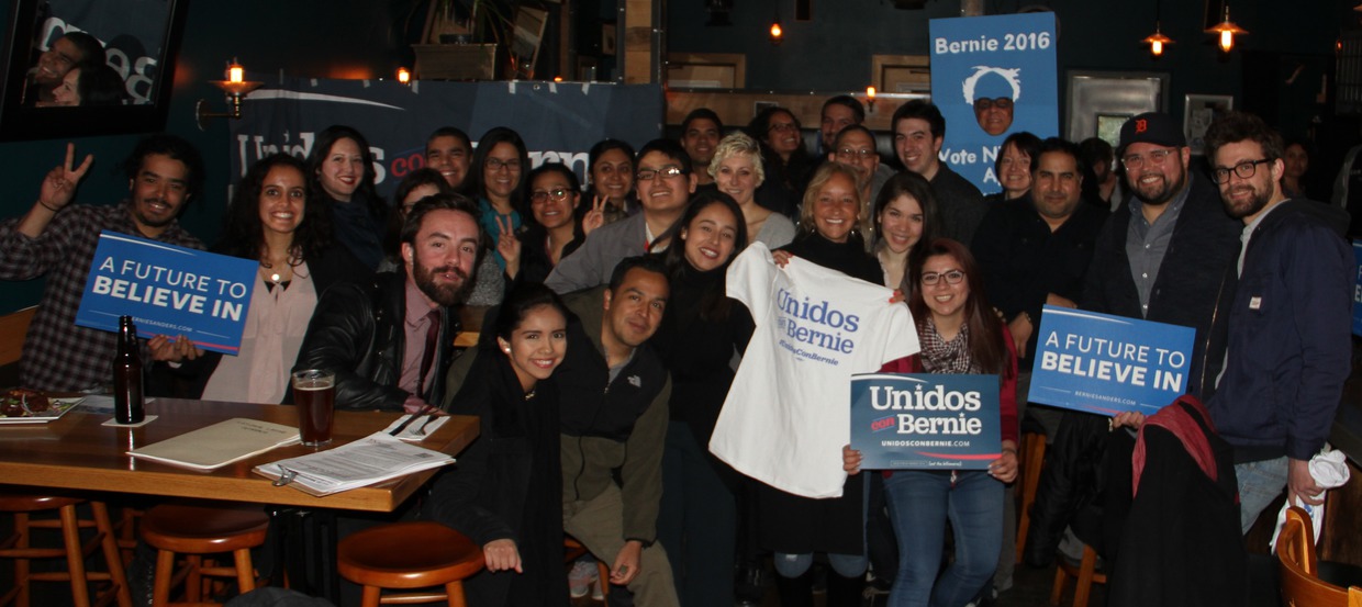 Local Latino Activists Meet to Support Bernie on the Eve of Big Wisconsin Win
