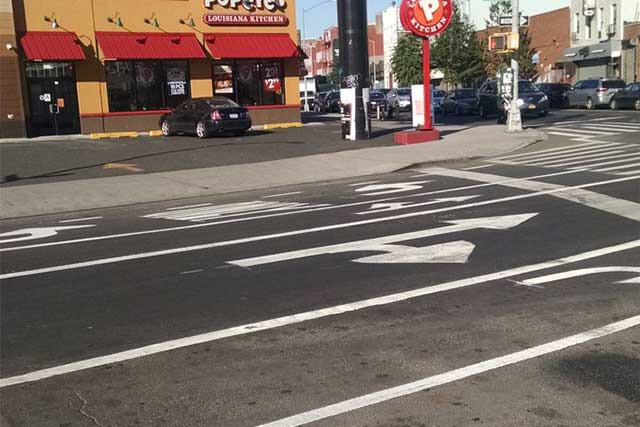 Knickerbocker Avenue’s Controversial Bike Lane Is Finally in Place!