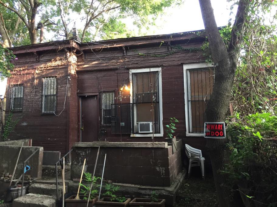 Enjoy Some Country Livin’ in East Williamsburg at This Cottage for Rent